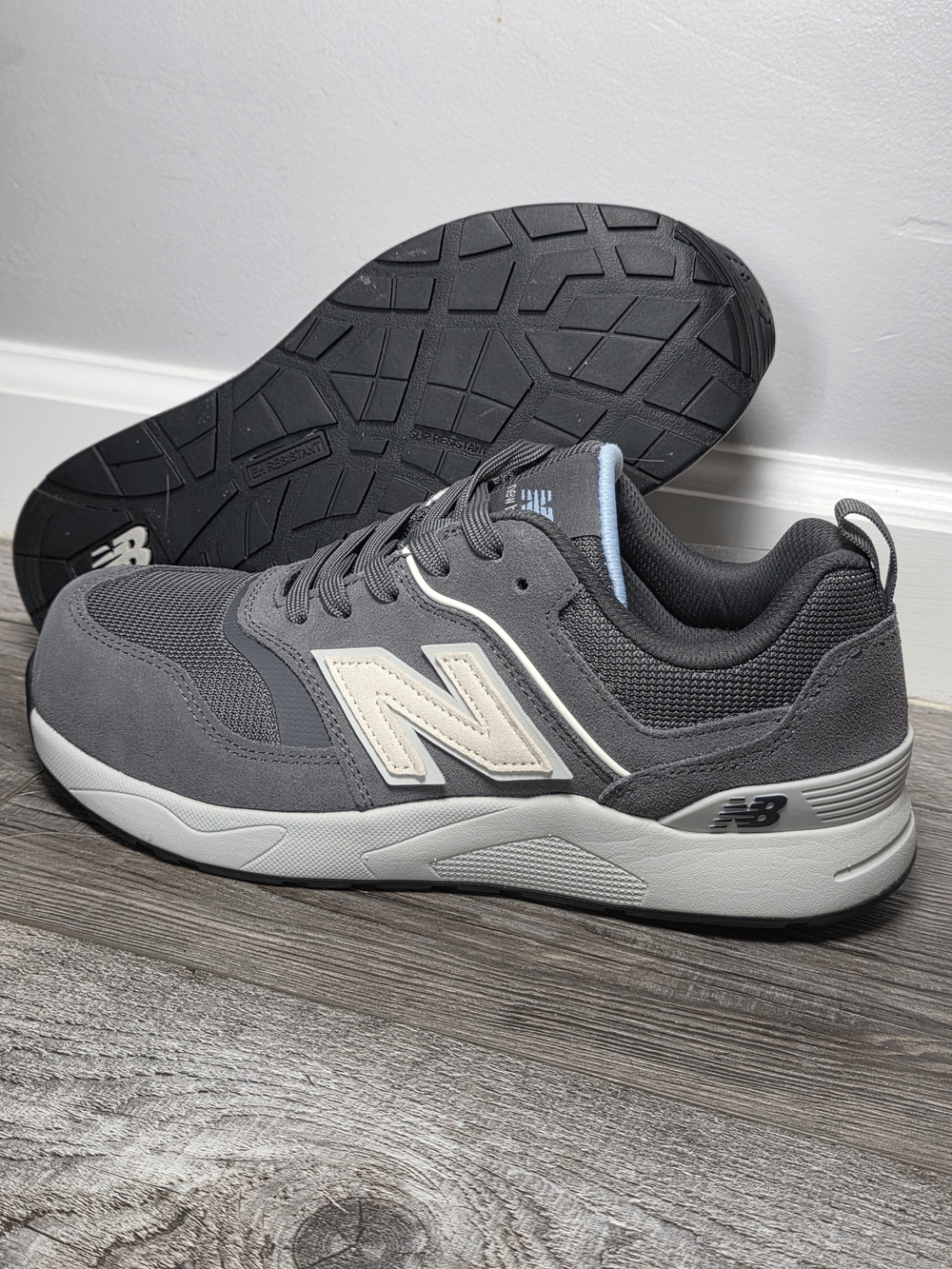 New Balance Elite Lite Women's Composite Toe Safety Sneaker Sz 8 *EUC